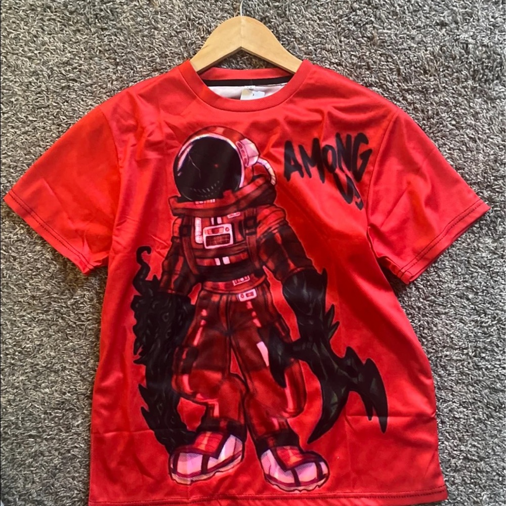 Medium AmongUs youth tshirt size 7/8